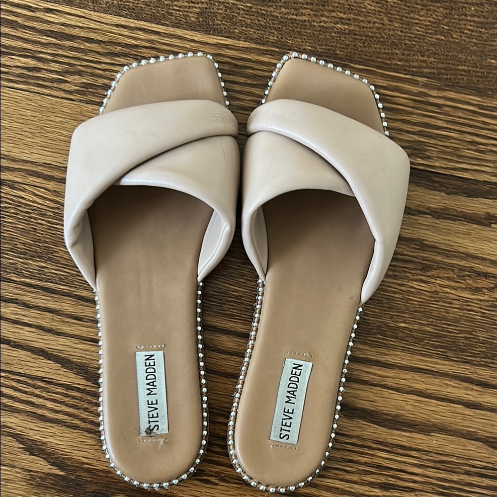 Steve Madden Cream Slide Sandals with Crisscross Straps